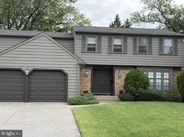 403 Downs Dr, Cherry Hill, NJ 08003