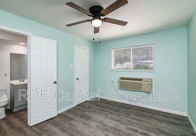 811 S Mesquite St #2 — Photo 5
