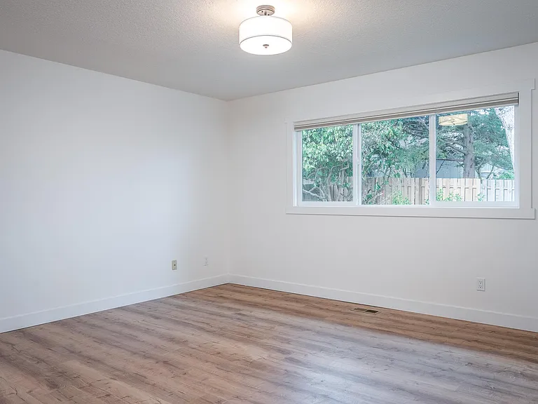 2418 Saddle Ct — Photo 15