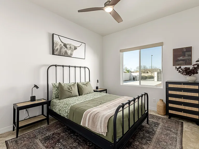 2521 E Jude Ln — Photo 15