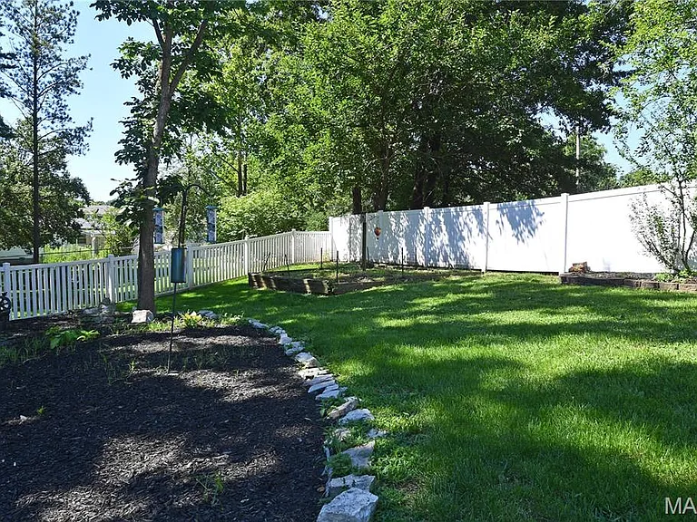 1419 Sawyers Trail Ct — Photo 59