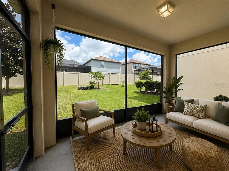 921 Terra Vista St — Photo 19