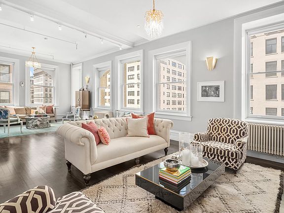 5th image of 73 5th Ave APT 8A