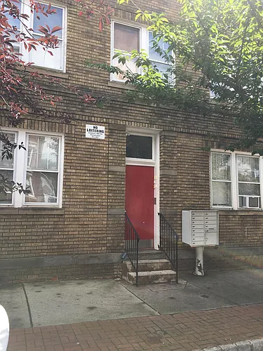 75 Pine St #1L Photo 1
