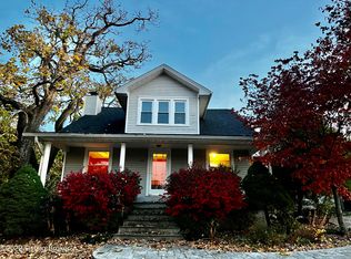 938 Floyds Fork Dr, Shepherdsville, KY 40165