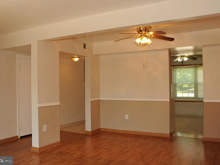 6612 Forbush Ct — Photo 5