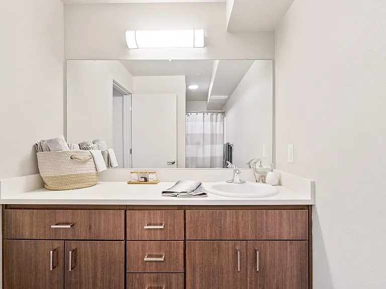 Market Village Apartments — Photo 6