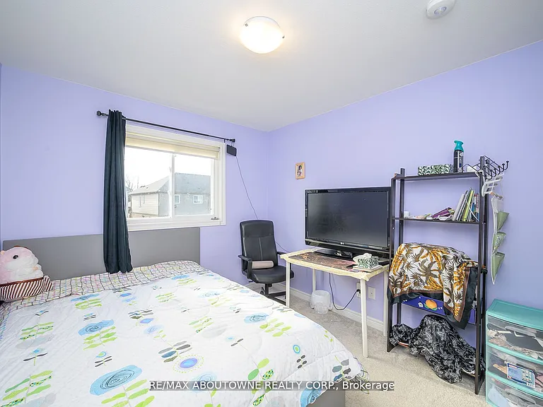 93 Heron St — Photo 18