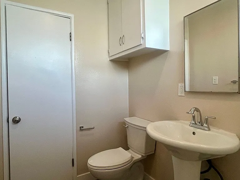 2708 — Photo 28