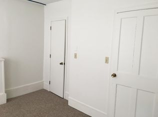 1068 Main St APT 3, Monmouth, ME 04259