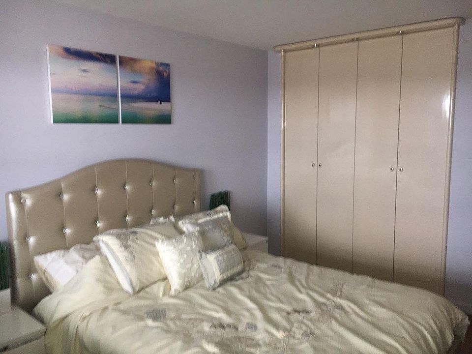 2nd image of 2630 Cropsey Ave