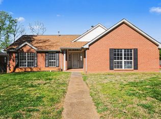 3800 Round Rock Dr, Antioch, TN 37013