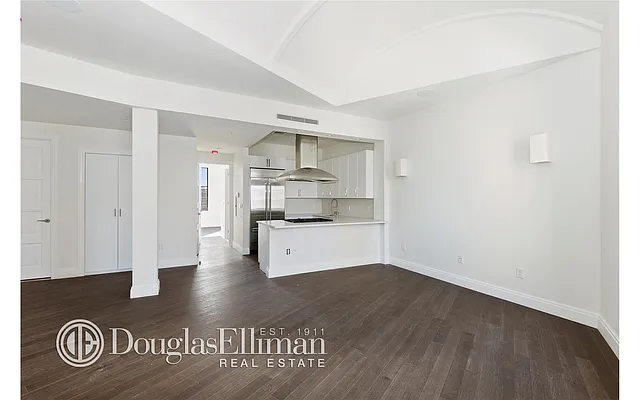 Rented by Douglas Elliman | media 40
