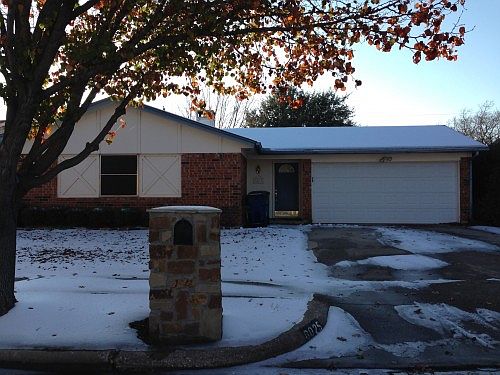2nd image of 6025 Dustin Dr