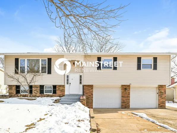 618 Lime Rock Dr, Saint Charles, MO 63304