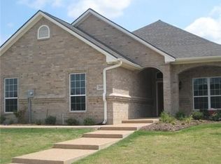 2101 Nicole Ct, Bryan, TX 77802