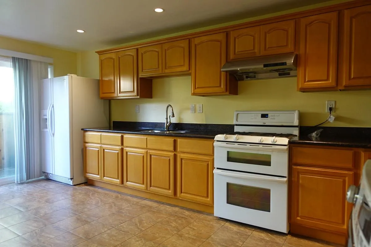 Building Photo - 128 Arcadia Dr #INLAW