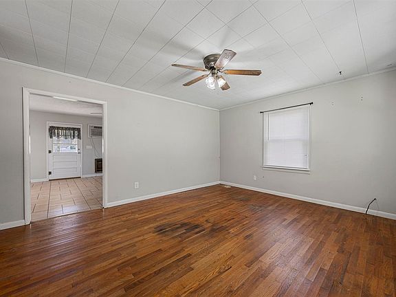 4th image of 2517 Lecta Kino Rd