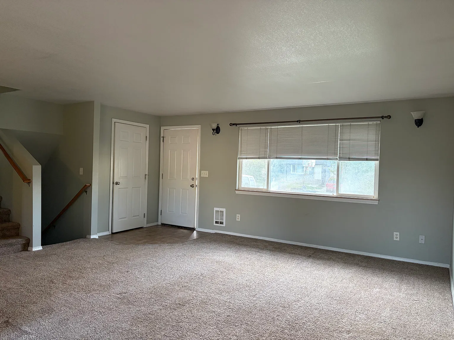 Perrine Duplex — Photo 3