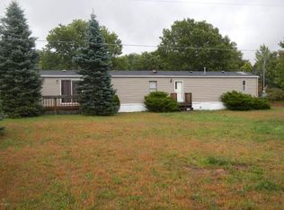3325 S West County Line Rd, Gowen, MI 49326