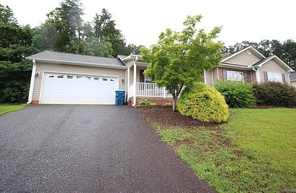 2nd image of 125 Brookwood Creek Dr