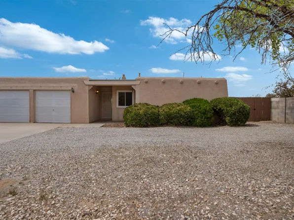 6505 McKinney Dr NE, Albuquerque, NM 87109