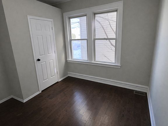 4th image of 152 S Durand Pl #1