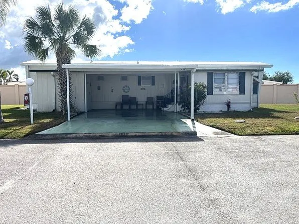 4922 2nd B St E, Bradenton, FL 34203