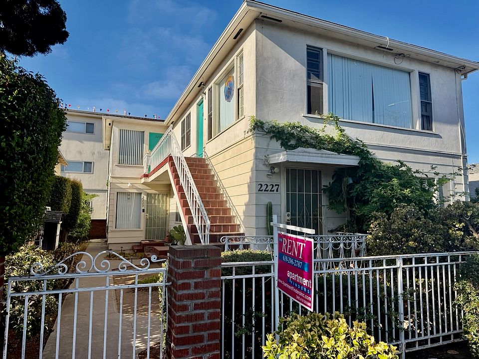 1st image of 2233 Howard Ave #2233