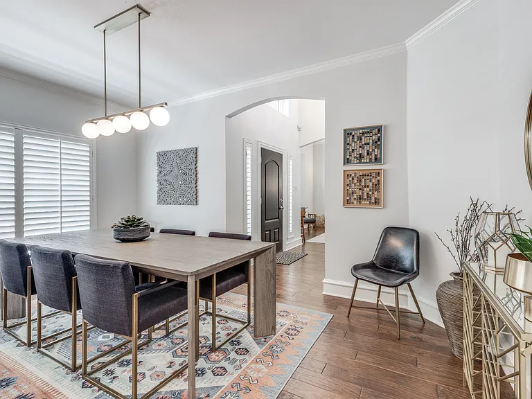 6429 Blacktree Dr — Photo 4