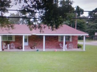 3827 Groom Rd, Baker, LA 70714