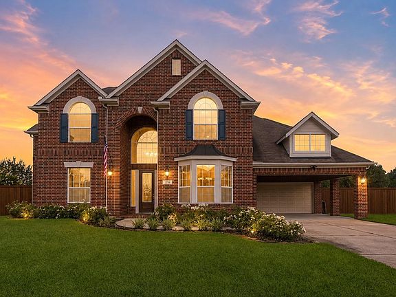 2nd image of 2716 Silverstone Way