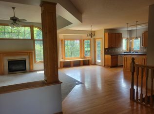 1332 126th Ave NW, Coon Rapids, MN 55448