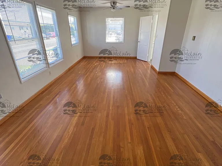 4246 Corinth St — Photo 6