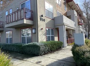 950 Campoy St UNIT 101, Santa Rosa, CA 95407