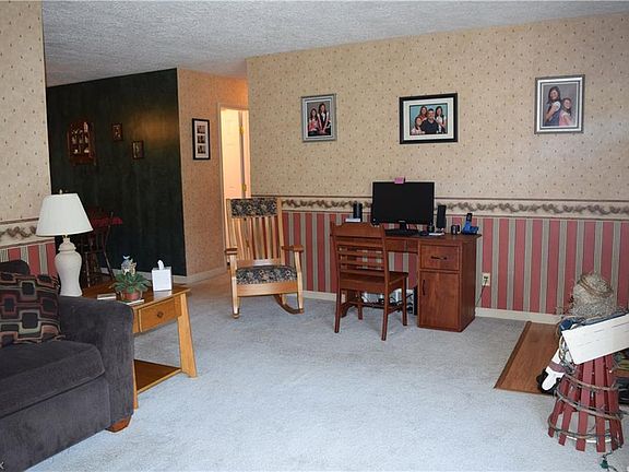 3rd image of 1432 Driftwood Ln