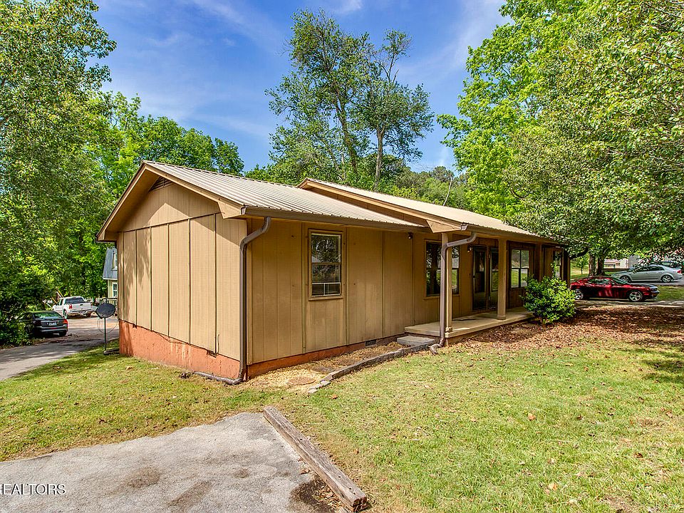 1st image of 3701 Stephens Rd NE