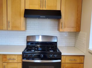 578 N Holliston Ave APT 1, Pasadena, CA 91106