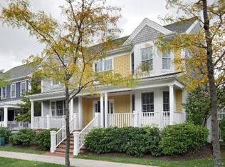 210 Marina Dr, Quincy, MA 02171