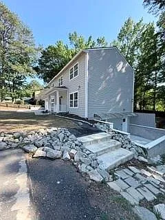 644 Bantry Ln — Photo 6
