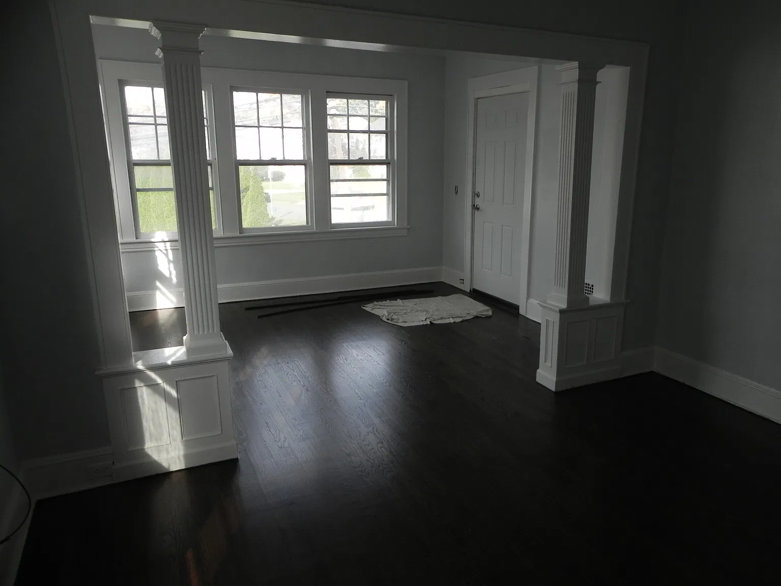 3 bed, 942 sqft, $3,200 — Photo 4