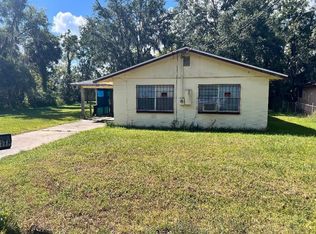1303 W 11th St, Sanford, FL 32771