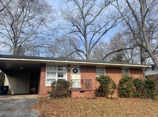213 Summerhill Rd, Auburn, AL 36830