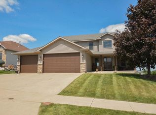 4427 35th St NW, Rochester, MN 55901