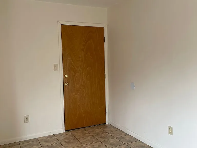602 Pike Ave — Photo 8