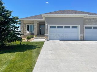 4773 32nd St S, Fargo, ND 58104