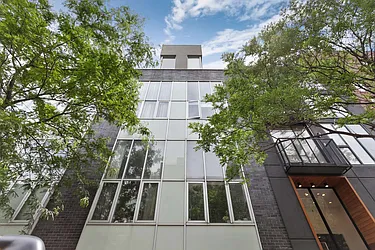 158 Manhattan Avenue in Williamsburg