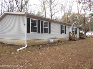 131 Martindale Ct, Saylorsburg, PA 18353