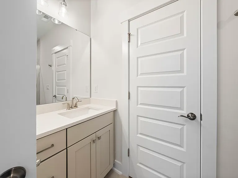 225 Holding Dairy Dr — Photo 2