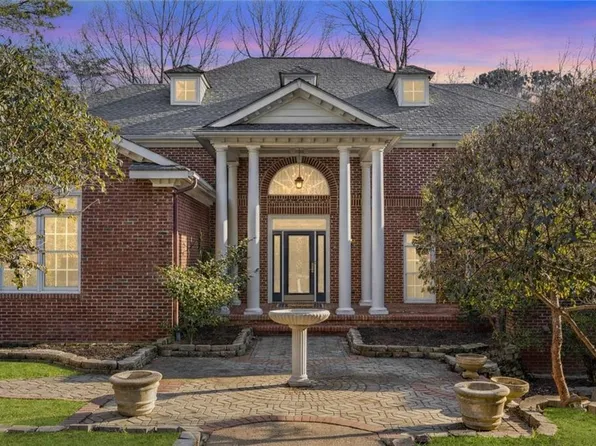 2405 Andre Esteve, Williamsburg, VA 23185